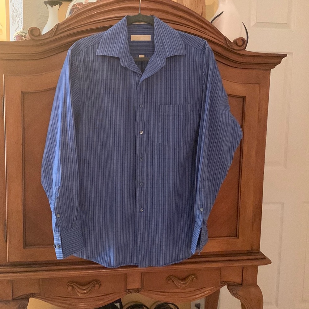 Michael Kors Men’s Casual Button Down Shirt